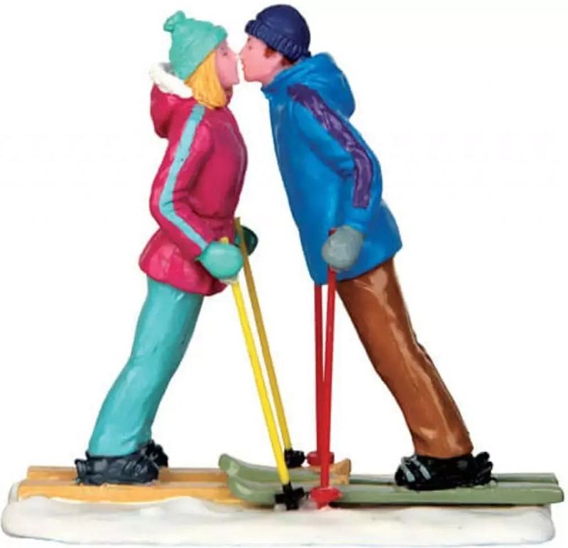 Lemax - 'First Ski Date' - Figuur