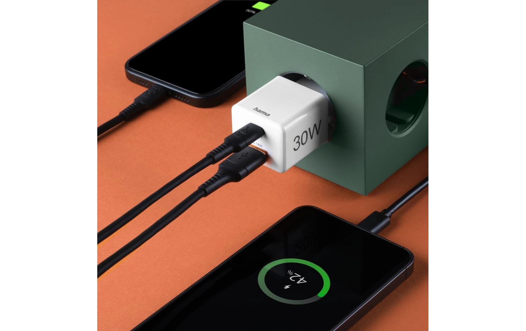 USB-Wandladegerät Gan charger USB-A USB-C 30 W WeissSchnellladegerät mit 1x USB-C und 1x USB-A