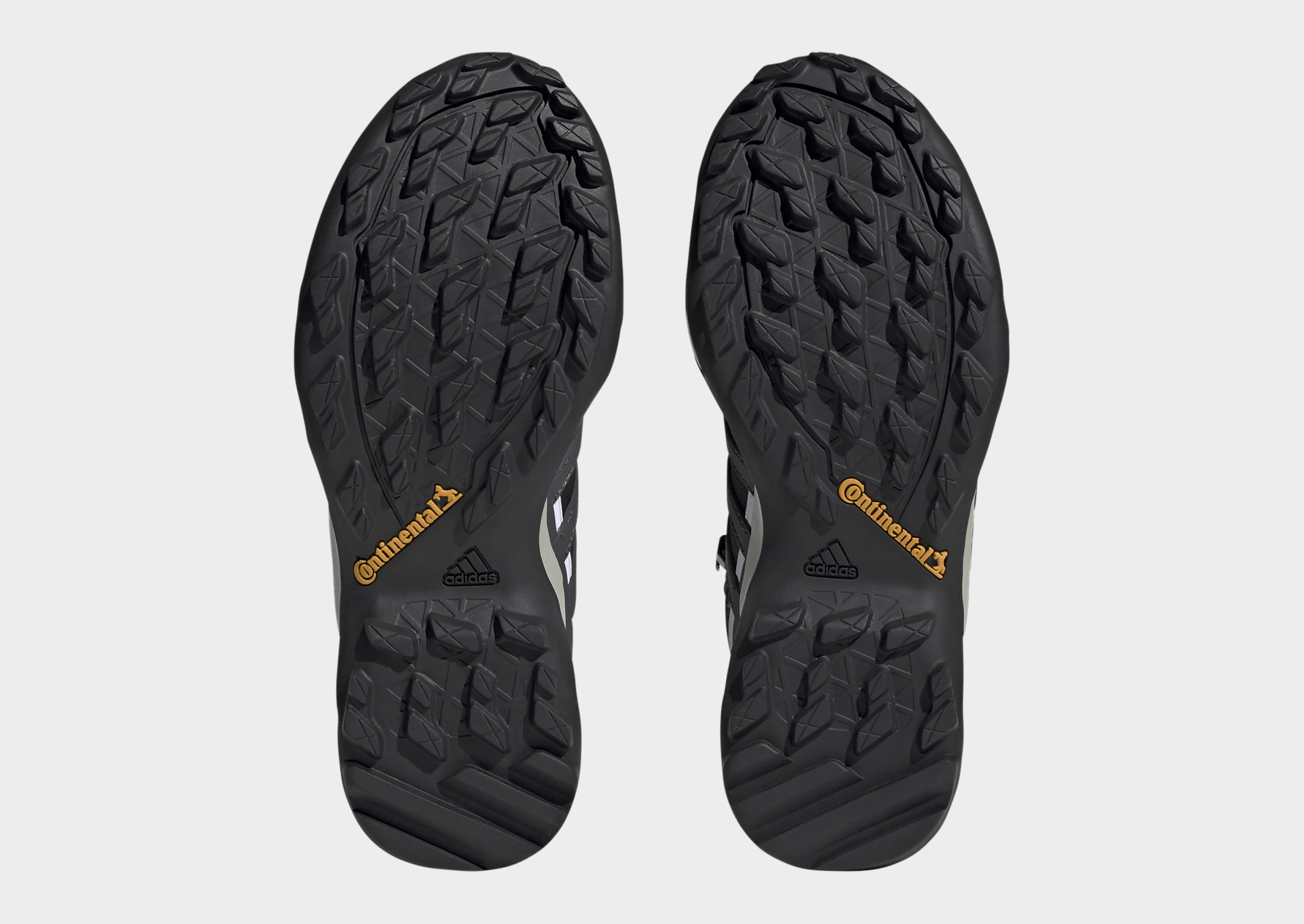 adidas Chaussure de randonnée Terrex Swift R2 mi-montante GORE-TEX