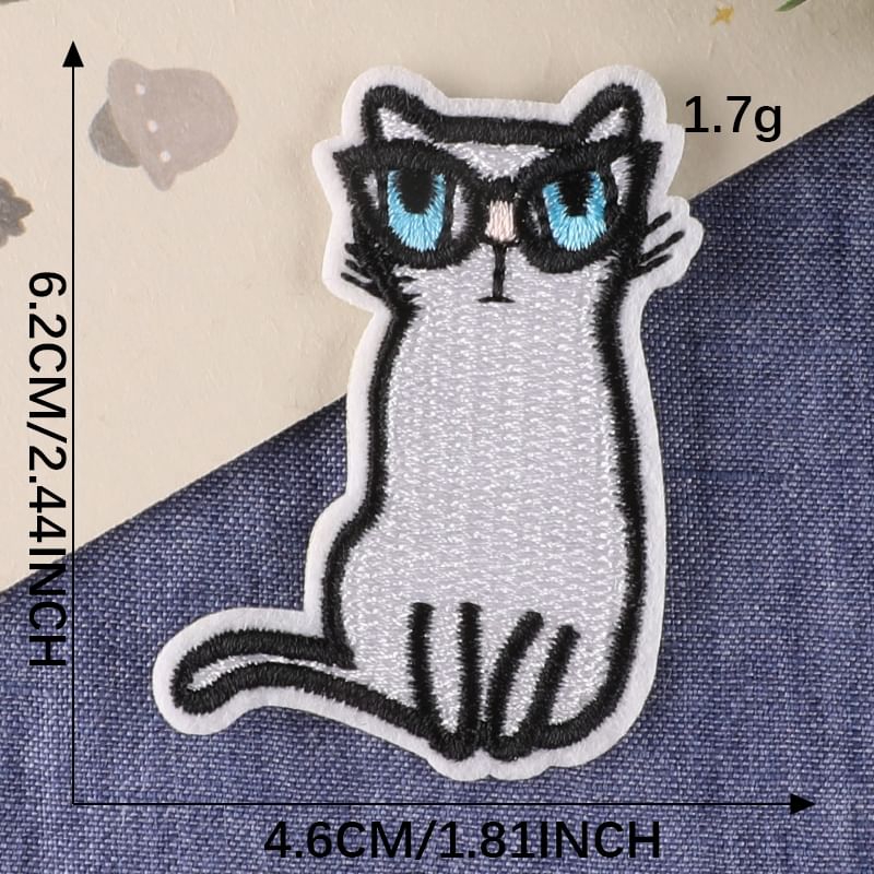 Embroidery Kingdom - Geborduurde applicatie met kat (verschillende ontwerpen)
