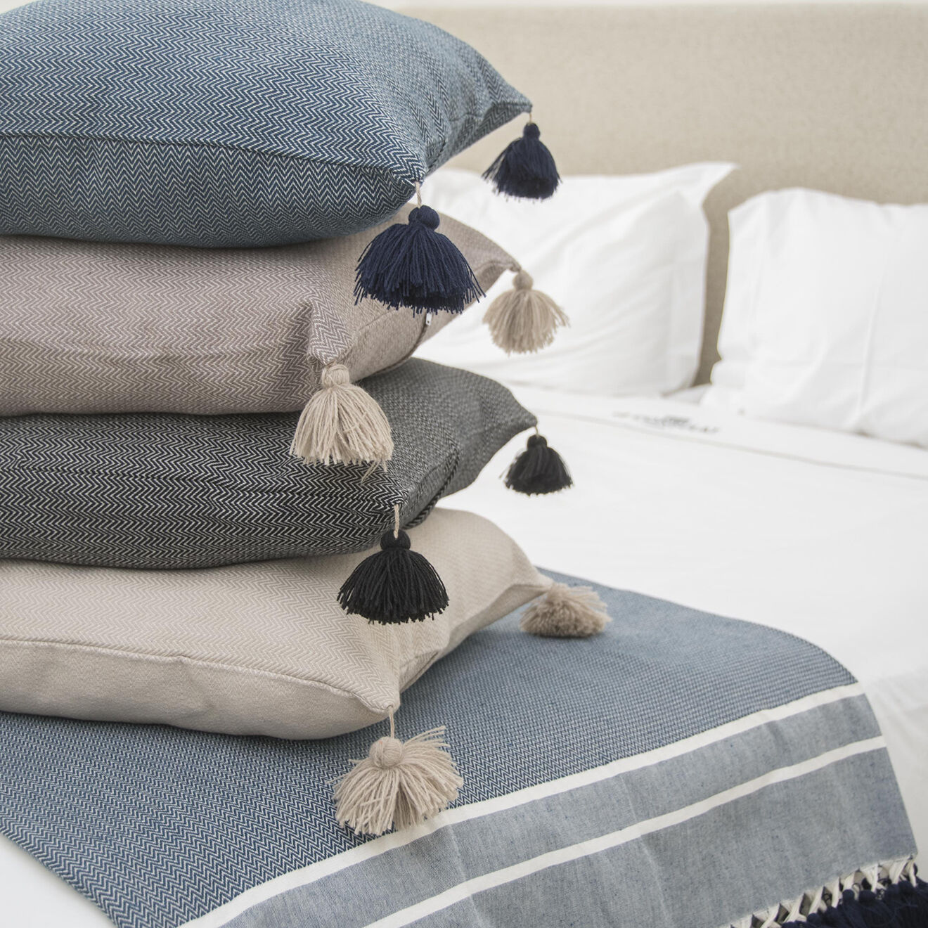 Febronie Housse de coussin unie navy - 50x50 cm