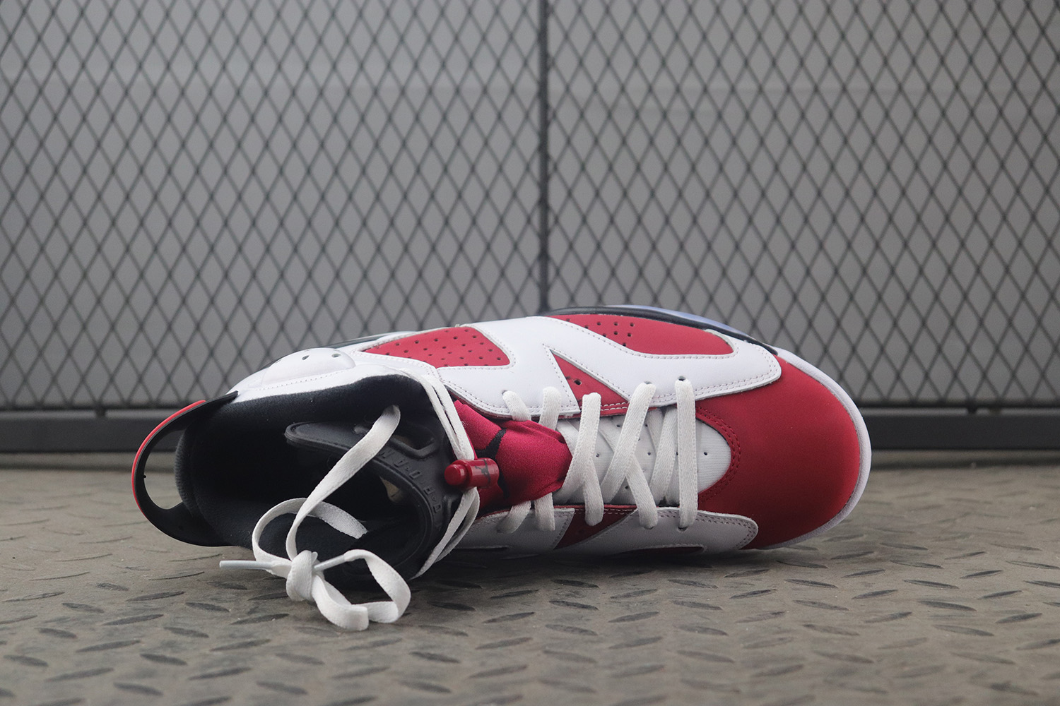 Jordan 6 Retro Carmine (2021)
