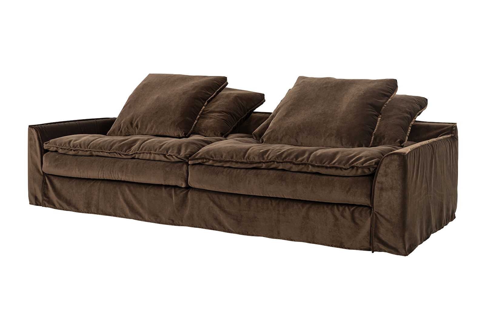 Sake 4-seter sofa I velurtekstil Celine 1392-65 Brown med loose cover og sorte treben.