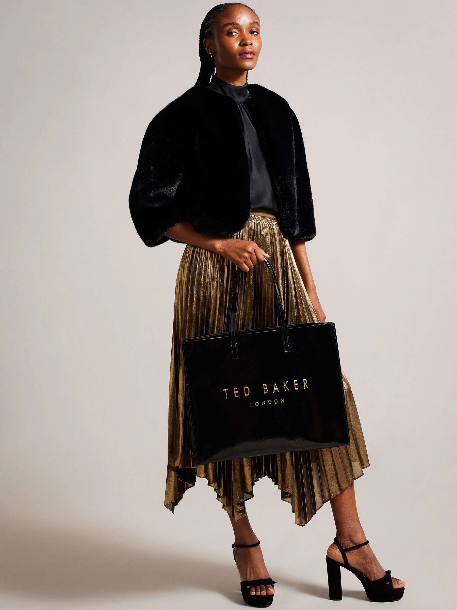 Ted Baker Crikon extra grote iconische tas met kreukeffect