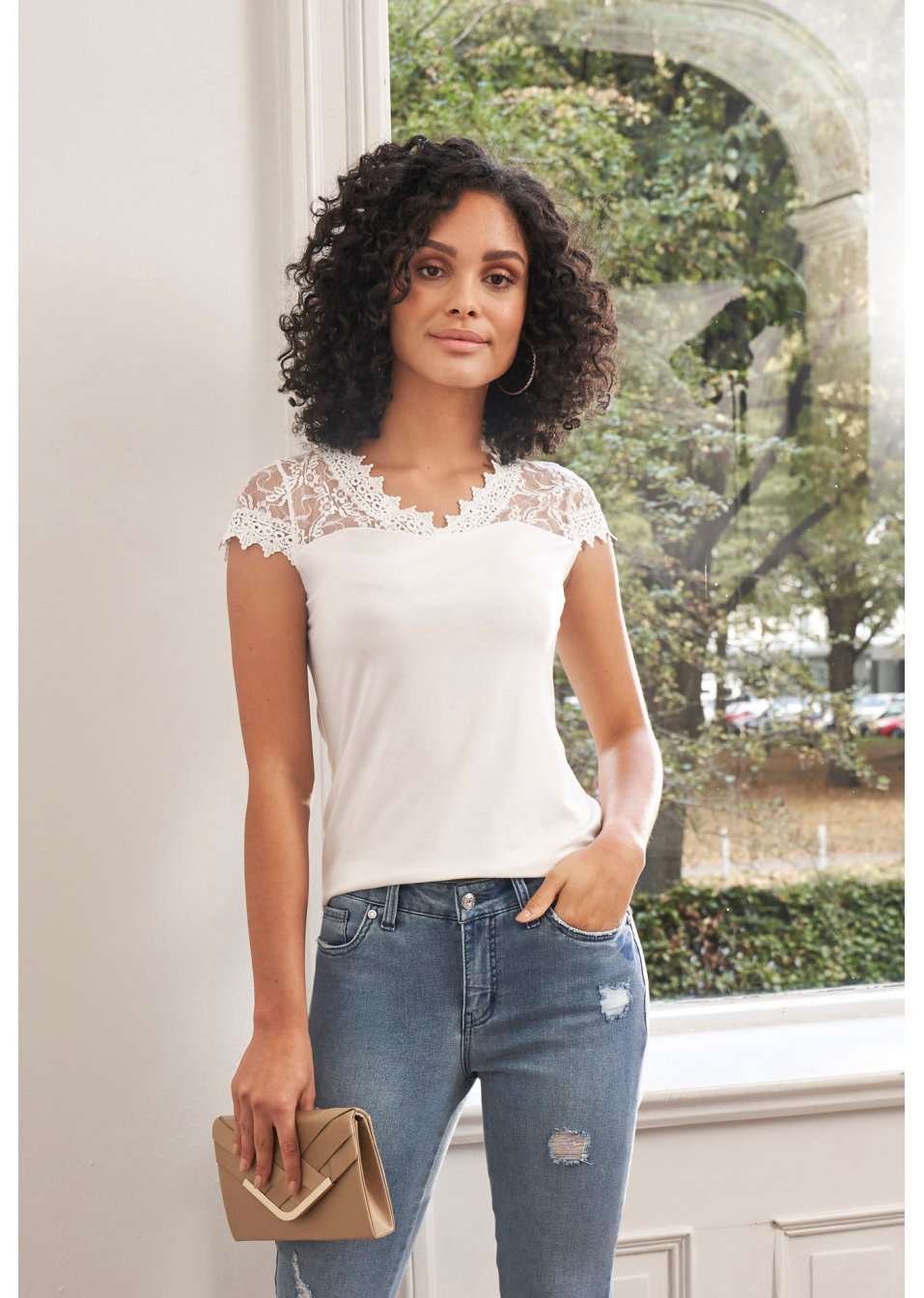 T-shirt à dentelle