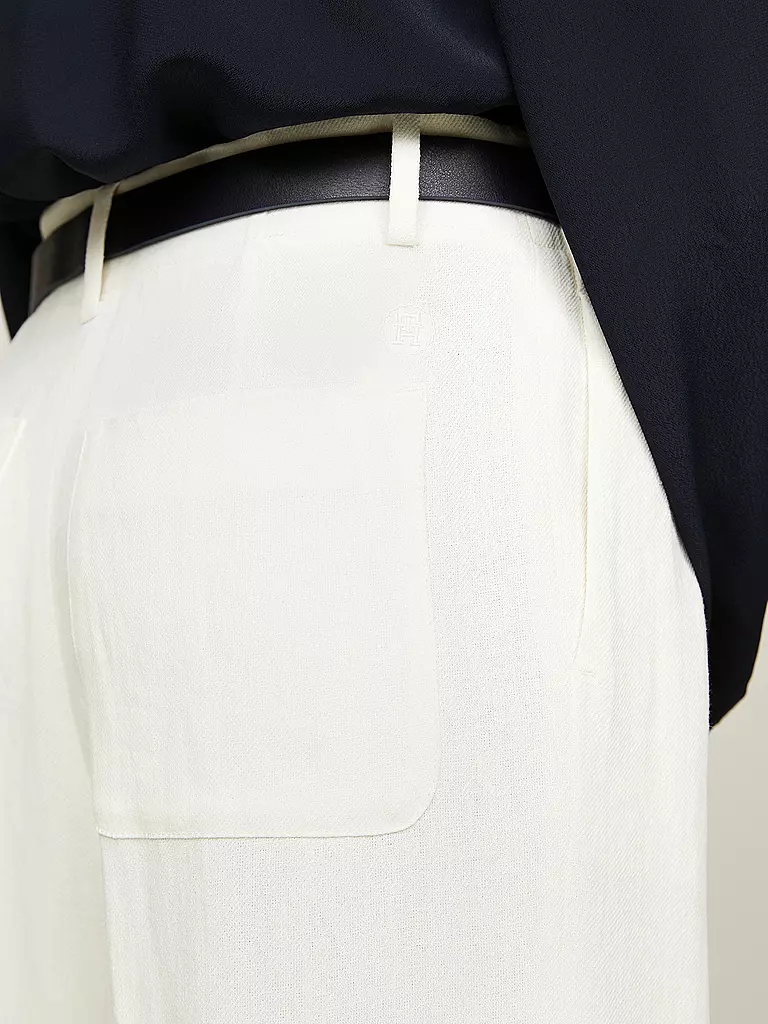 TOMMY HILFIGER Businesshose Relaxed Fit ELEVATED weiss