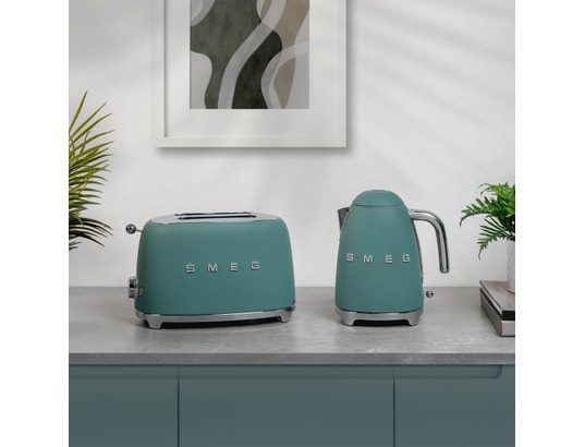 SMEG - Bouilloire KLF03EGMEU