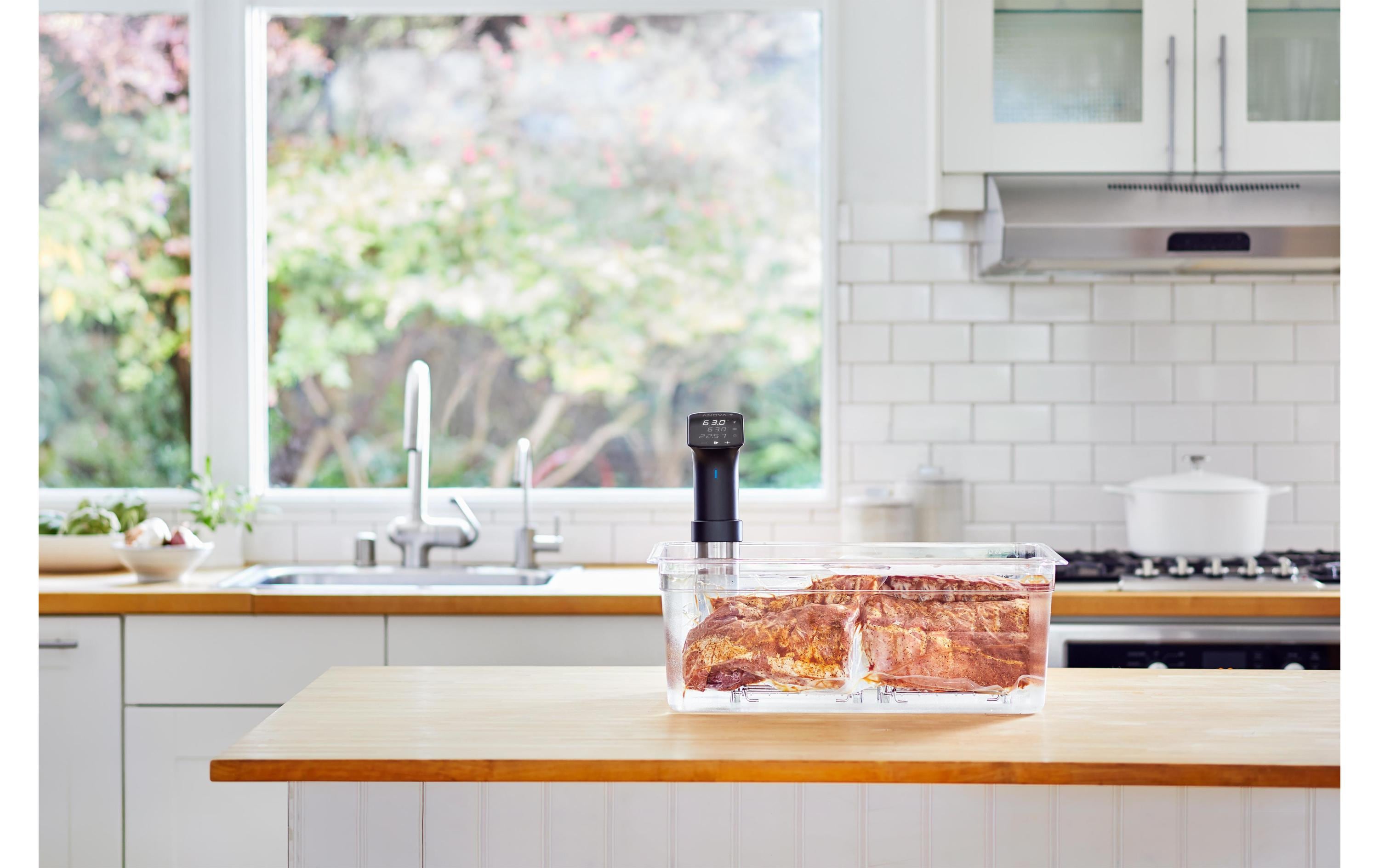 Sous Vide Stick Precision Cooker PRO<br>Bequemes Vakuumgaren im eigenen Kochtopf