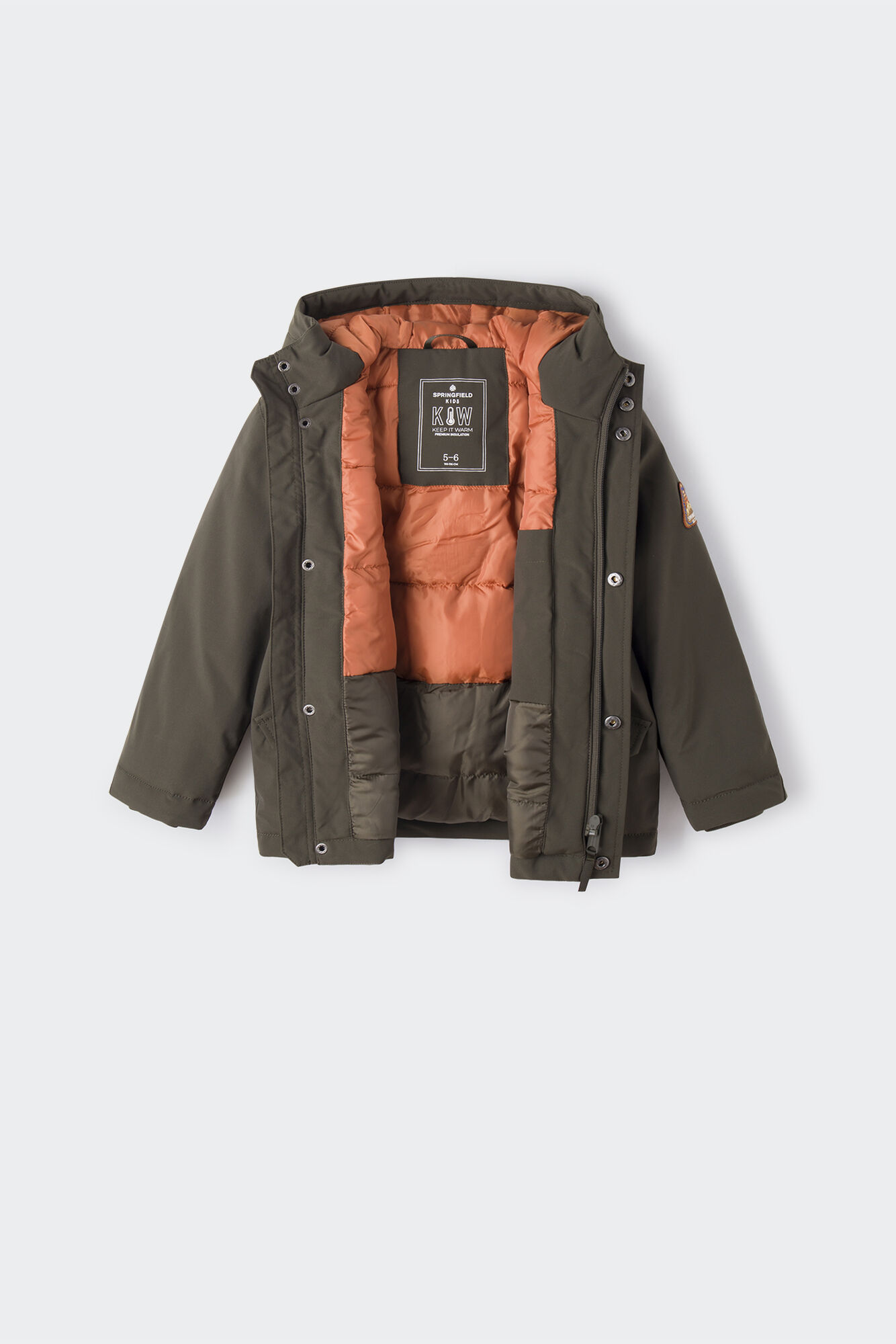 Parka comprida acolchoada com capuz.