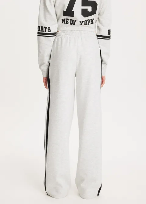 Sweatpants met strepen grijs (GRS.LME)