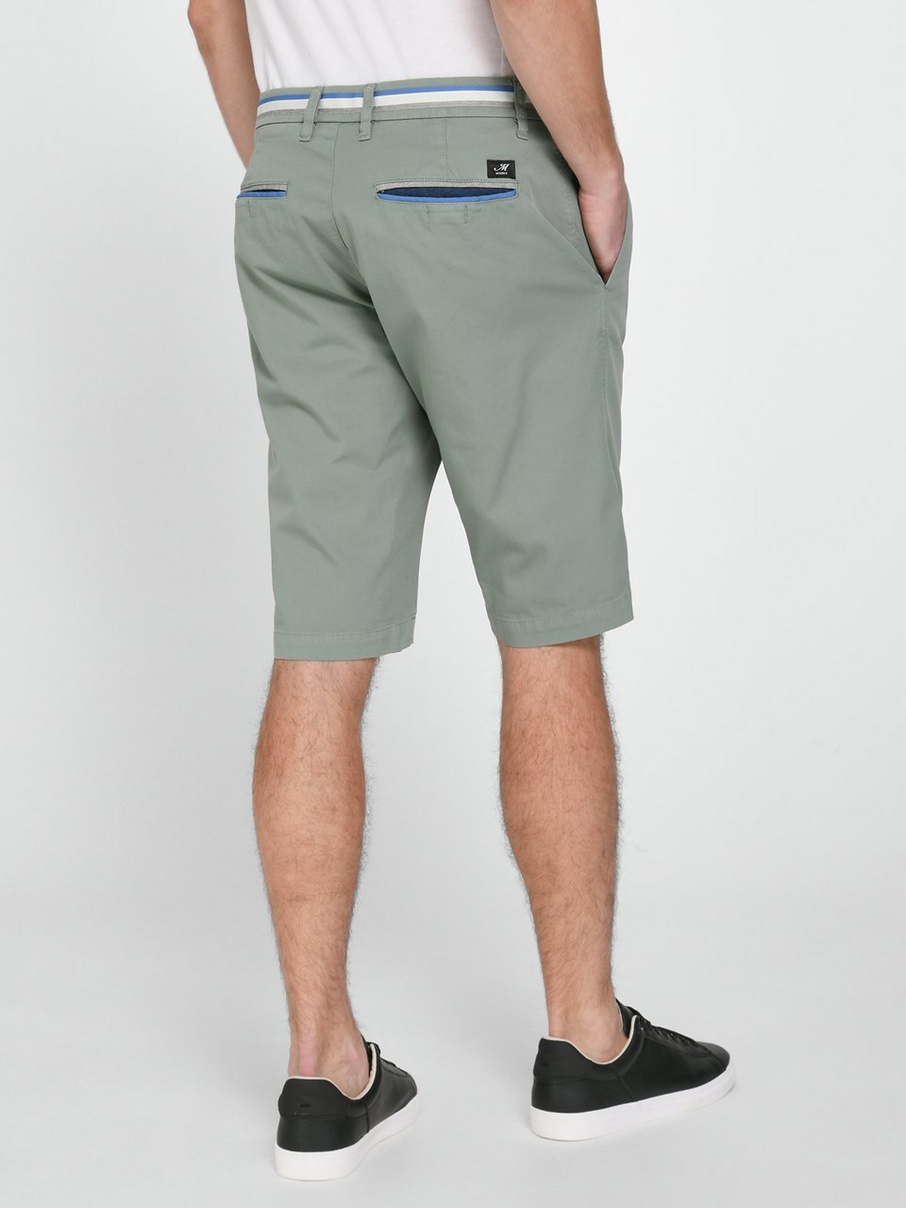 Kurze Hose