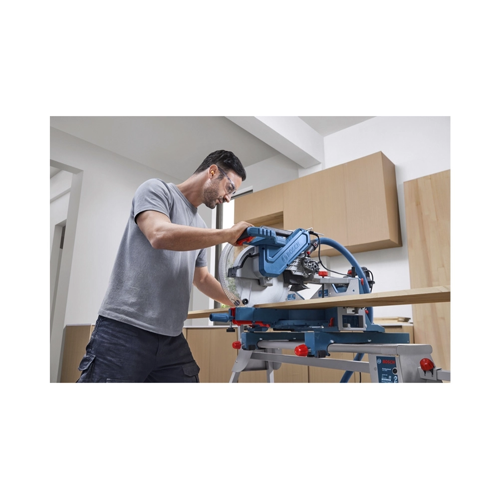 Bosch GCM 340-305 D Kapp- und Zugsäge (0.601.B60.030)