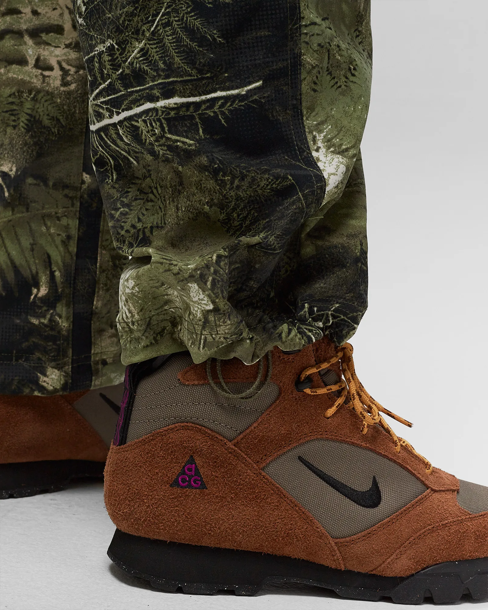 Nike ACG - Smith Summit - Allover Print Cargo Pant