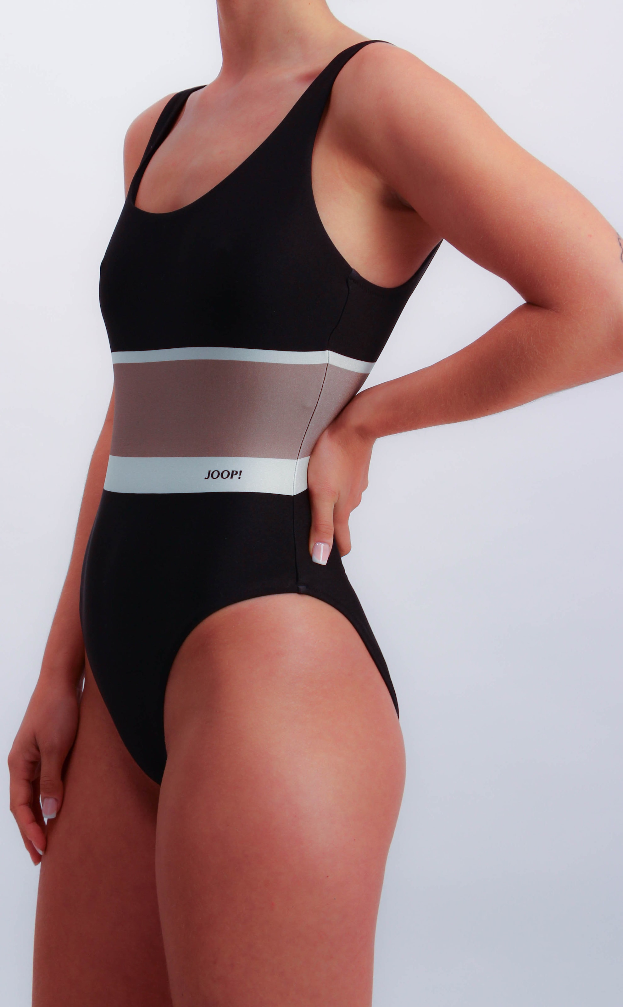 JOOP! Badeanzug »Colourblock«, Colourblocking-Design, tiefer Rückenausschnitt