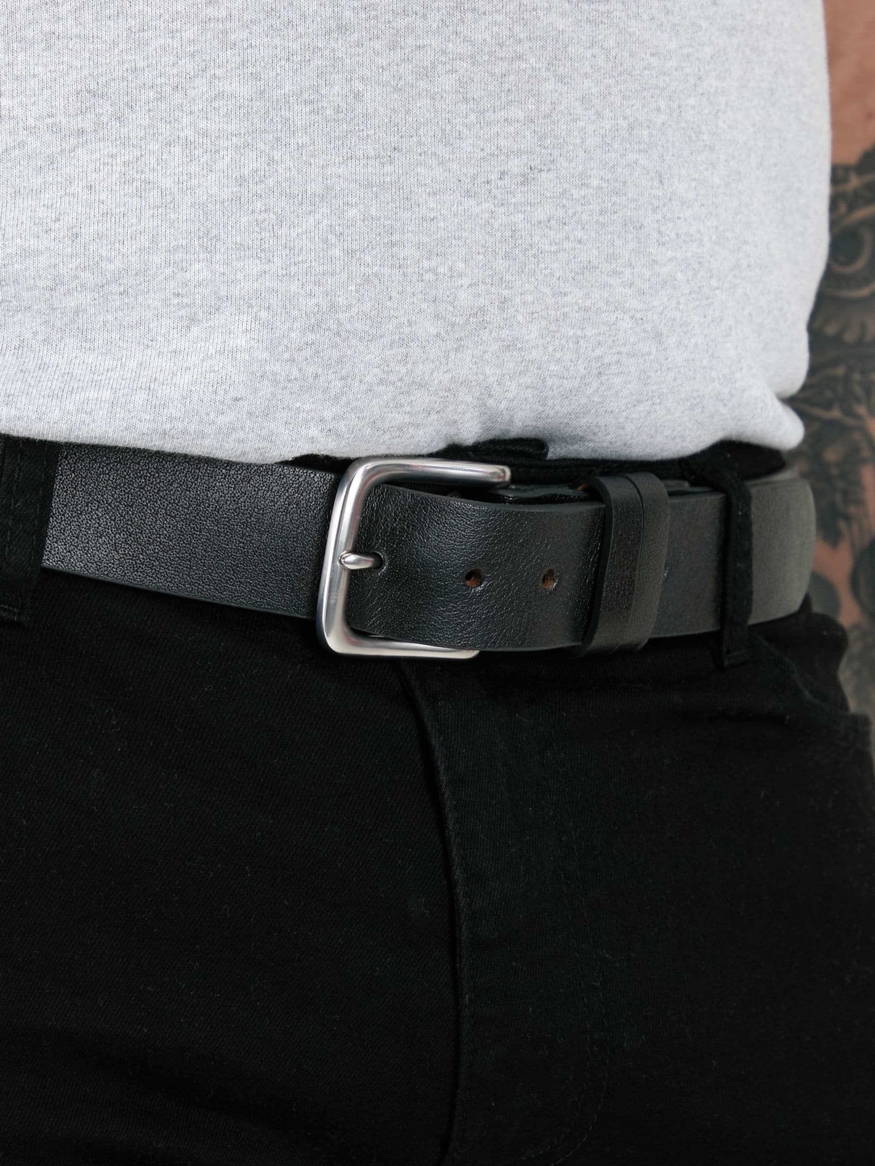 D555 Gavin Hand Crafted Real Leather Hide Belt 3.7 Cm Width