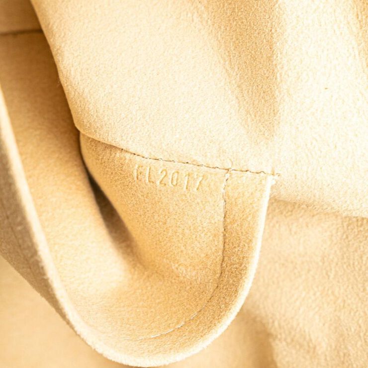 Louis Vuitton Vintage Louis Vuitton Beverly Brown