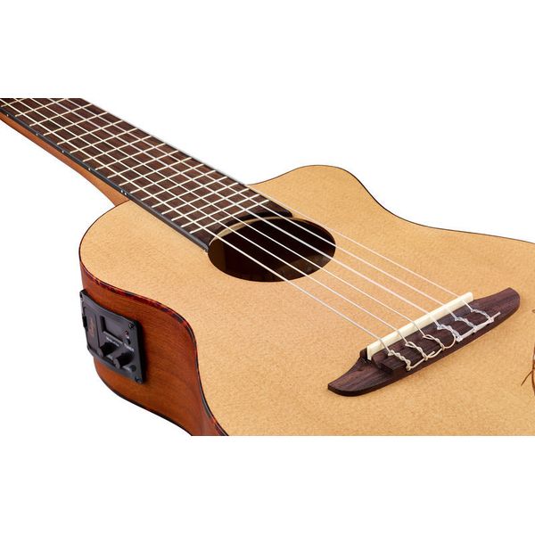 Ortega RGL5CE Guitarlele