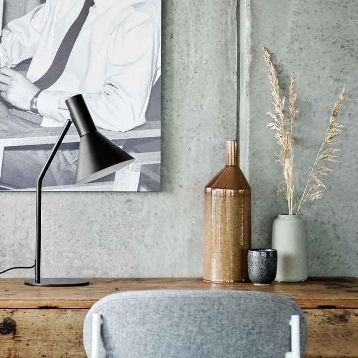 Frandsen - Lyss Tischleuchte, almond matt