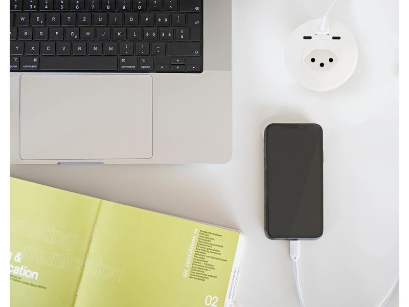 max connect Anschlussfeld Einbau Weiss 1x Typ 13 USB-A/C 25 Steckdose
