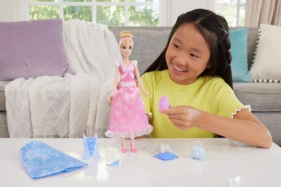 Disney Princess 2-i-1 Dukke Askepott