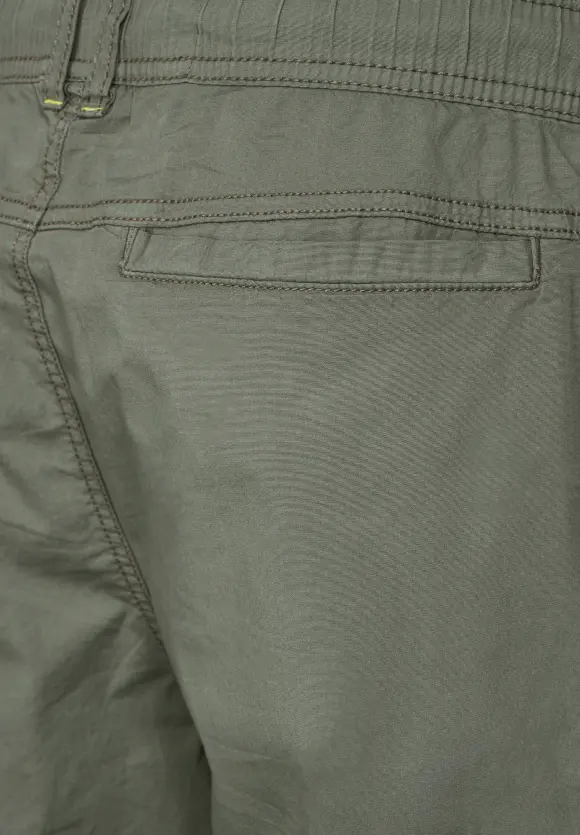 Relaxed Fit Cargoshorts - mud green