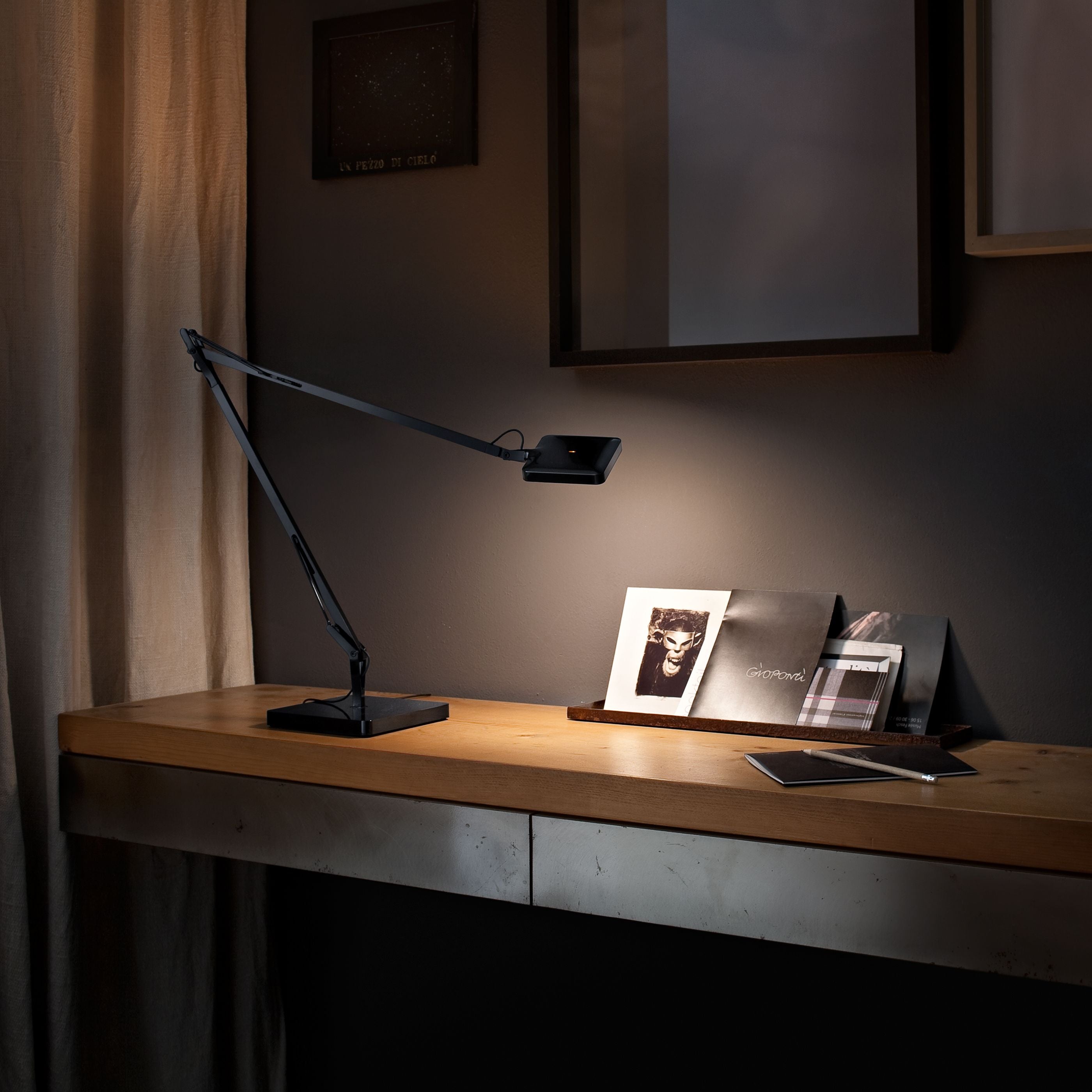 Kelvin bureaulamp LED grijs