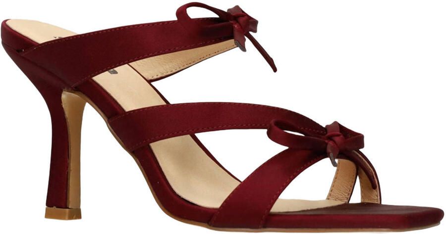Sacha Dames Bordeaux rode sandalen met hak en strikjes