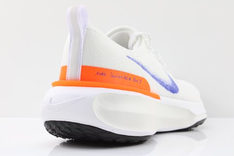 Nike W ZOOMX INVINCIBLE RN FP
