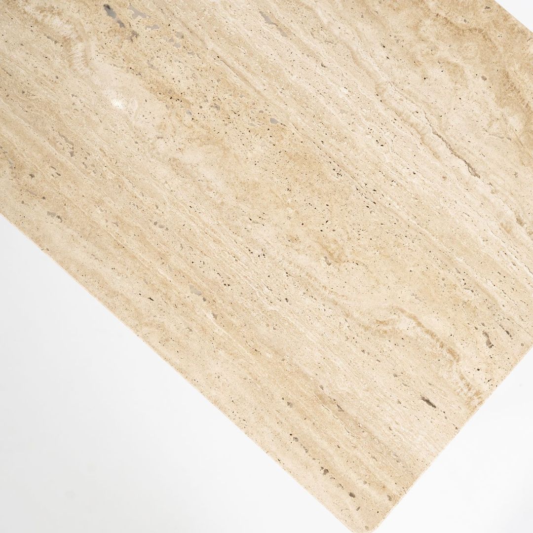 Eleonora   Lio Dressoir