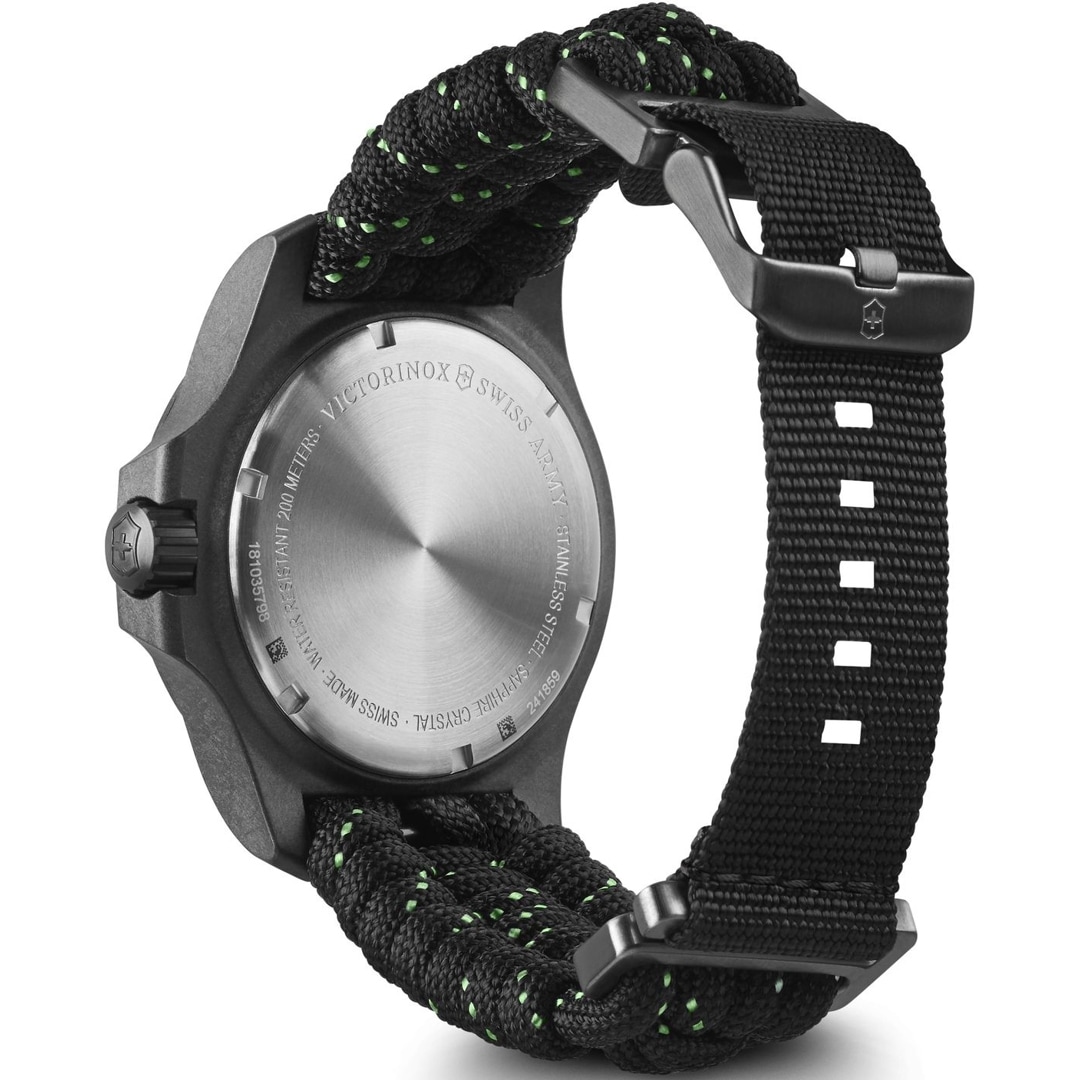 Victorinox Swiss Army I.N.O.X. Carbon