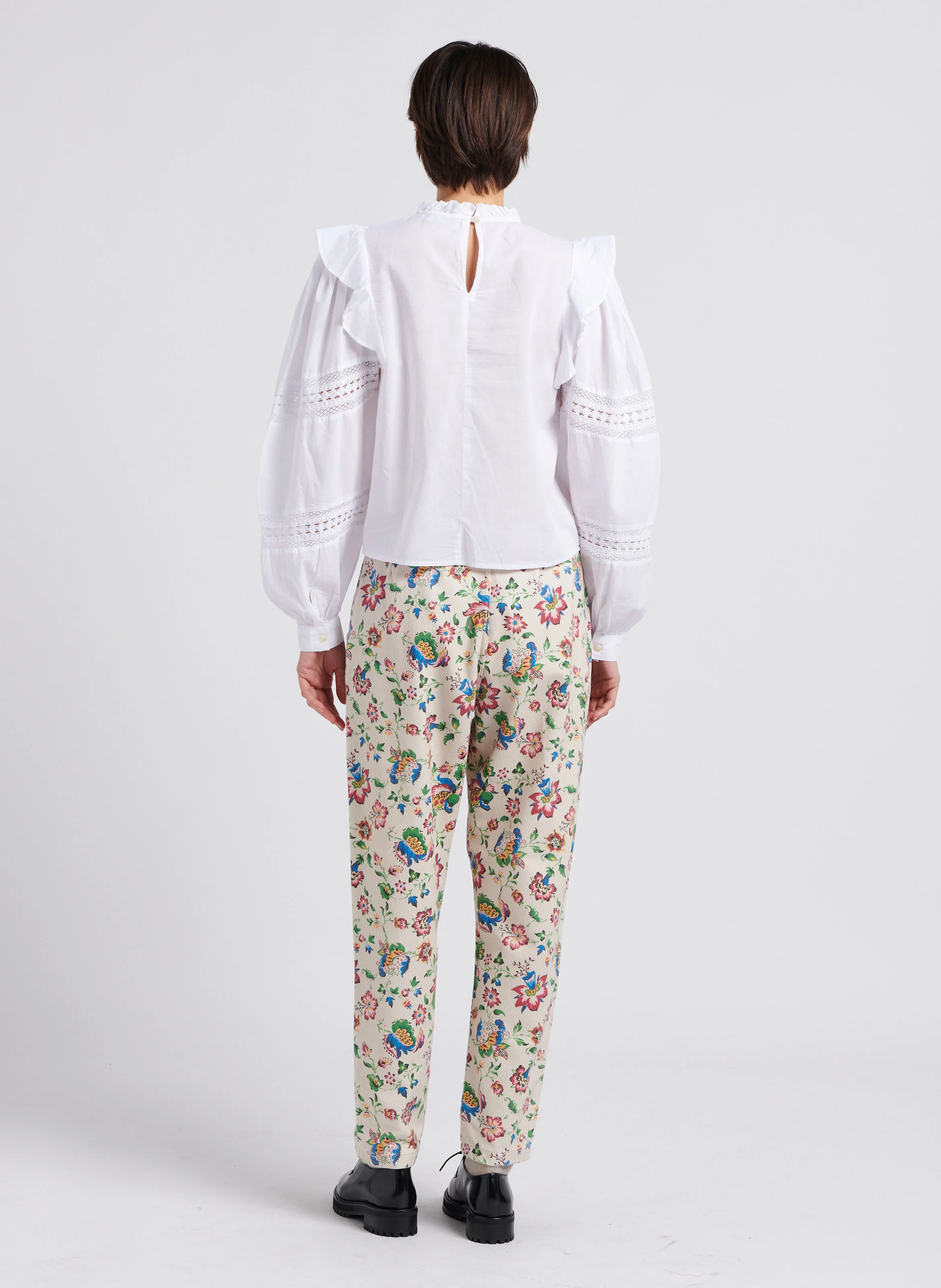 RENE - Pantalon carotte imprimé à fleurs en coton mélangé | Bleu