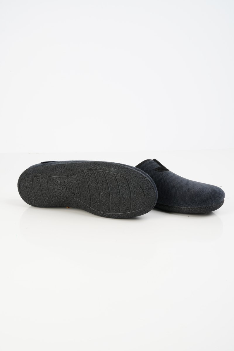 Chaussons ouverts - du 41 au 44