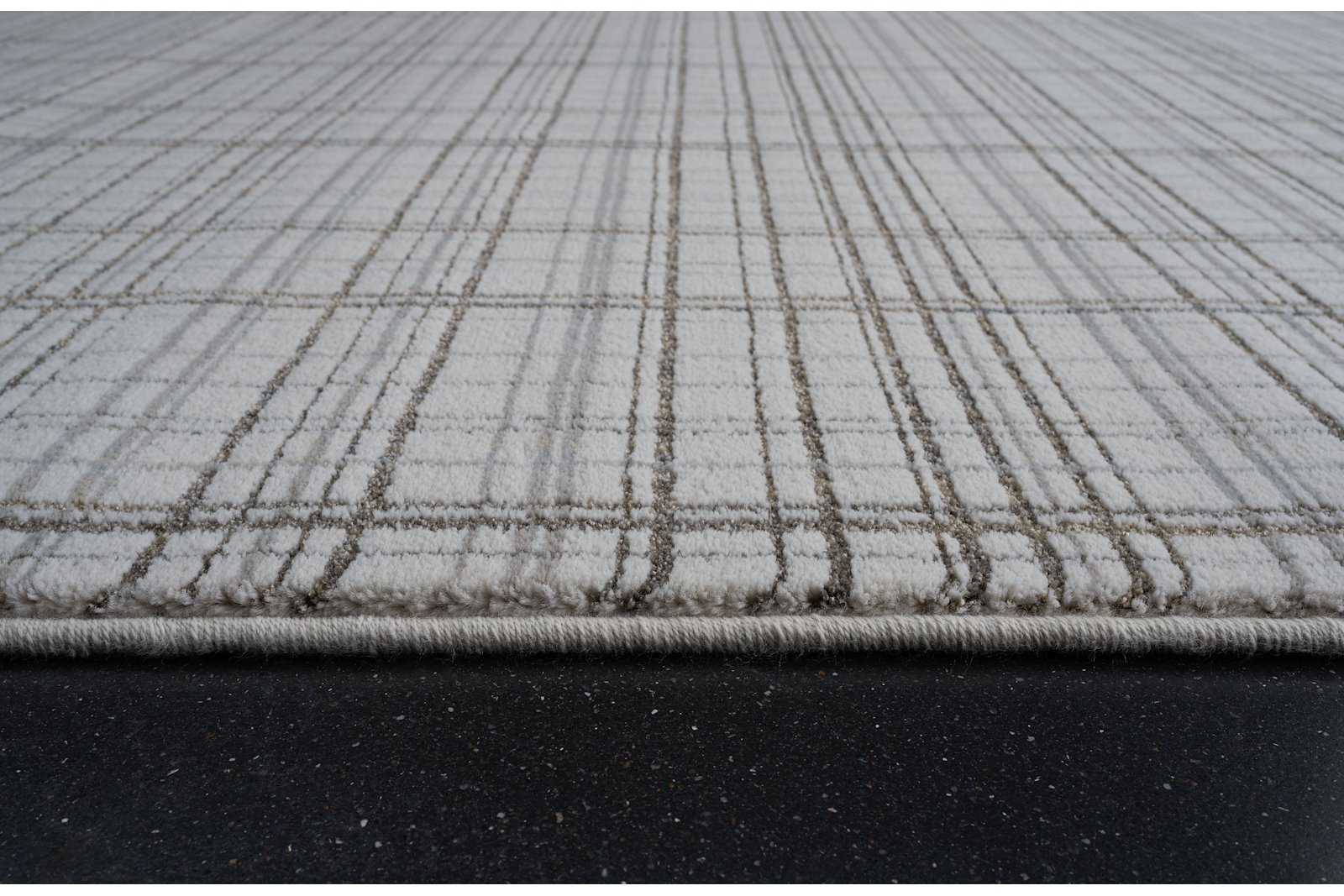 Como gulvteppe 160x230 Hvit. 160x230cm heatset
