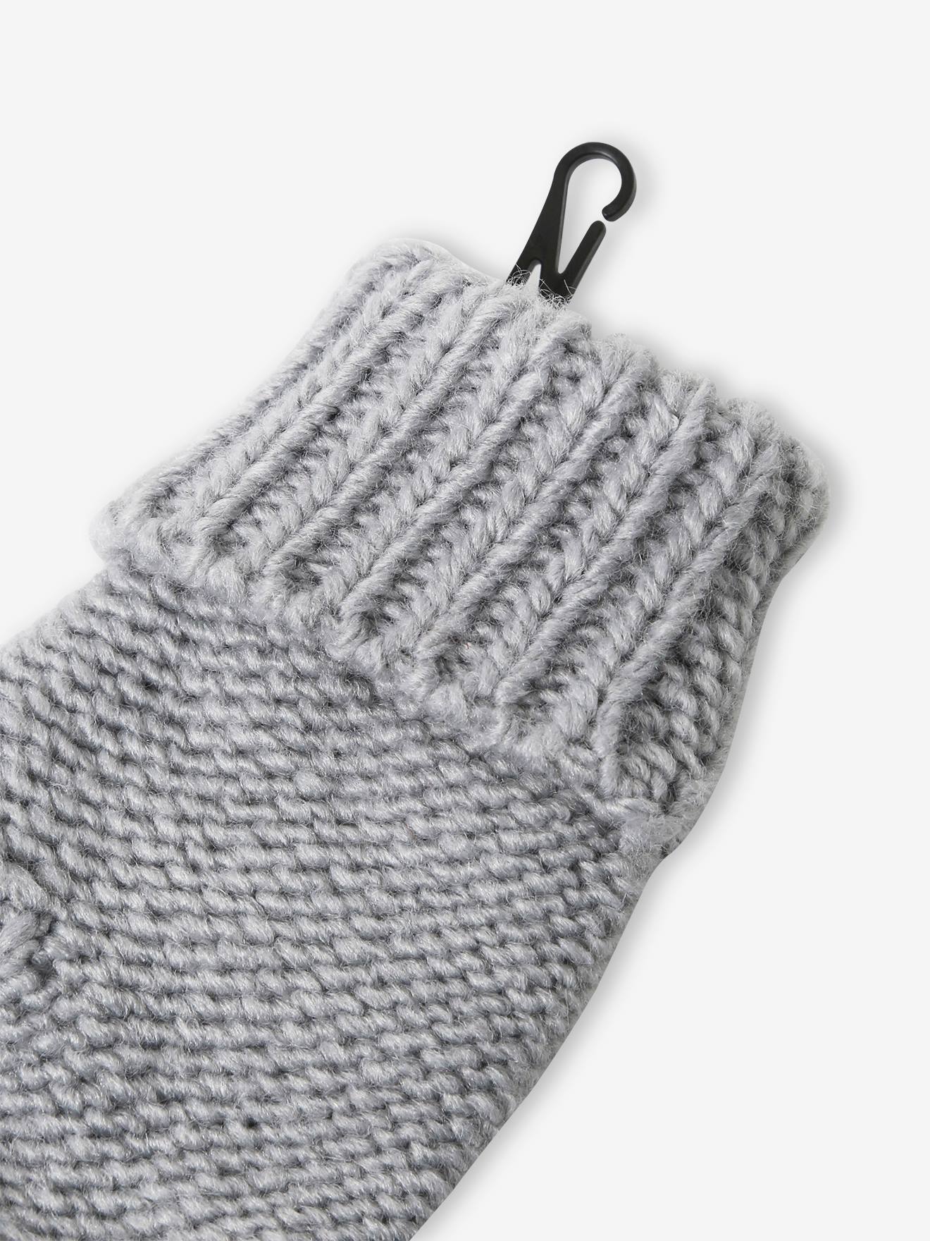 Look feminino: chapéu + cachecol tubular + luvas ou mitenes com pompons cinza mesclado
