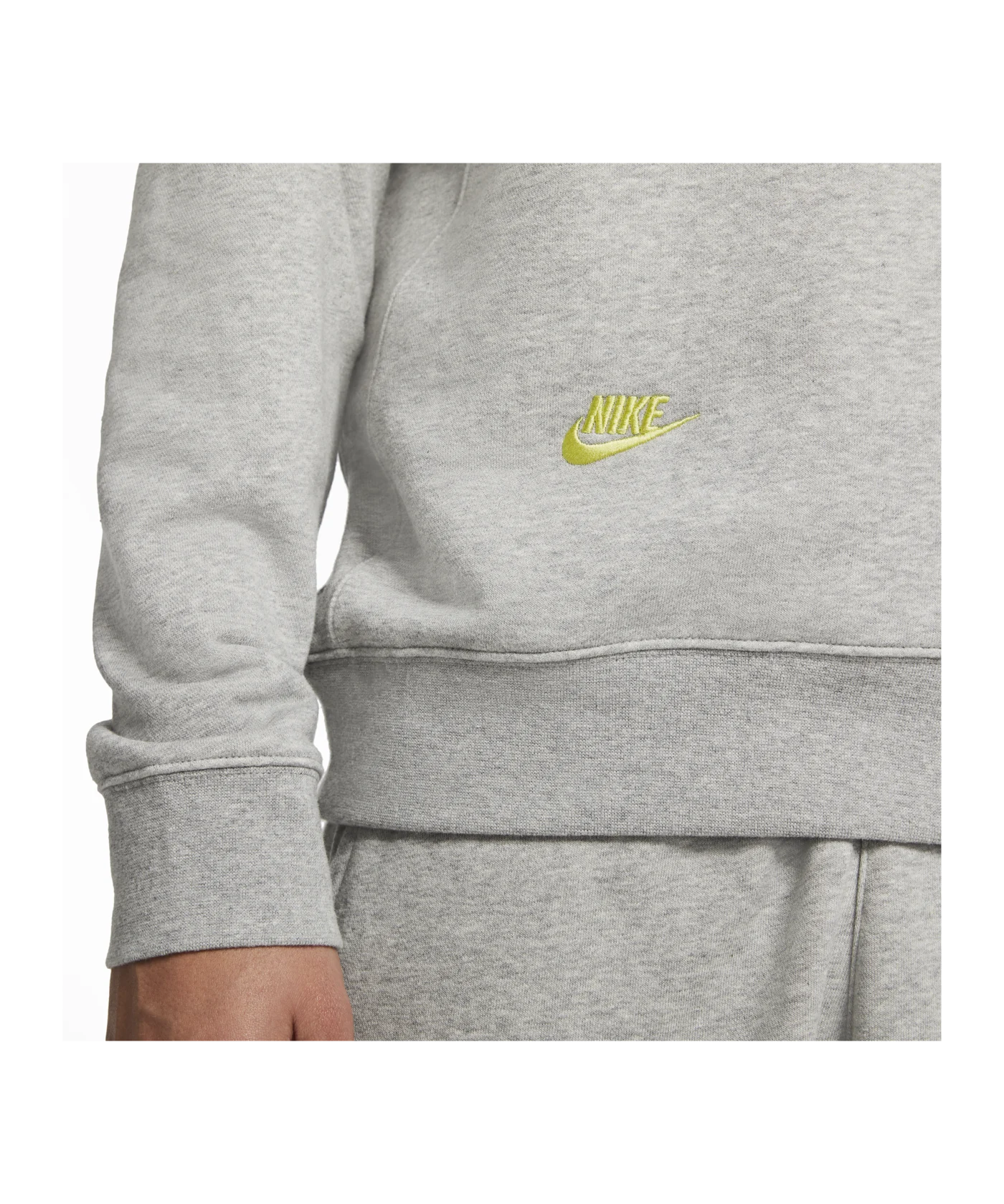 Nike Essential French Terry Crew Sweatshirt F063