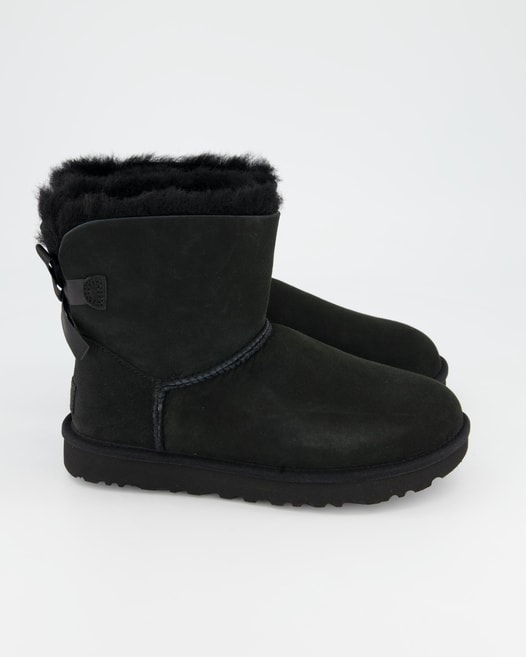UGG Mini Bailey Bow Winterschuhe in Schwarz