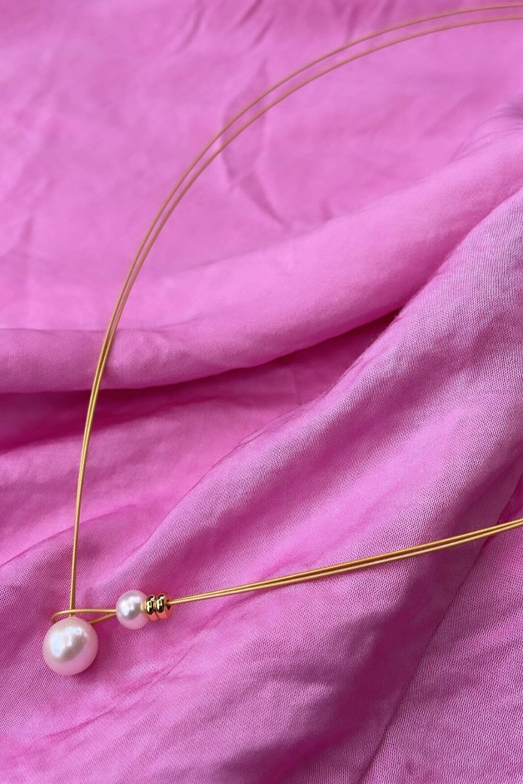 Mellow Moon Single Pearl Necklace