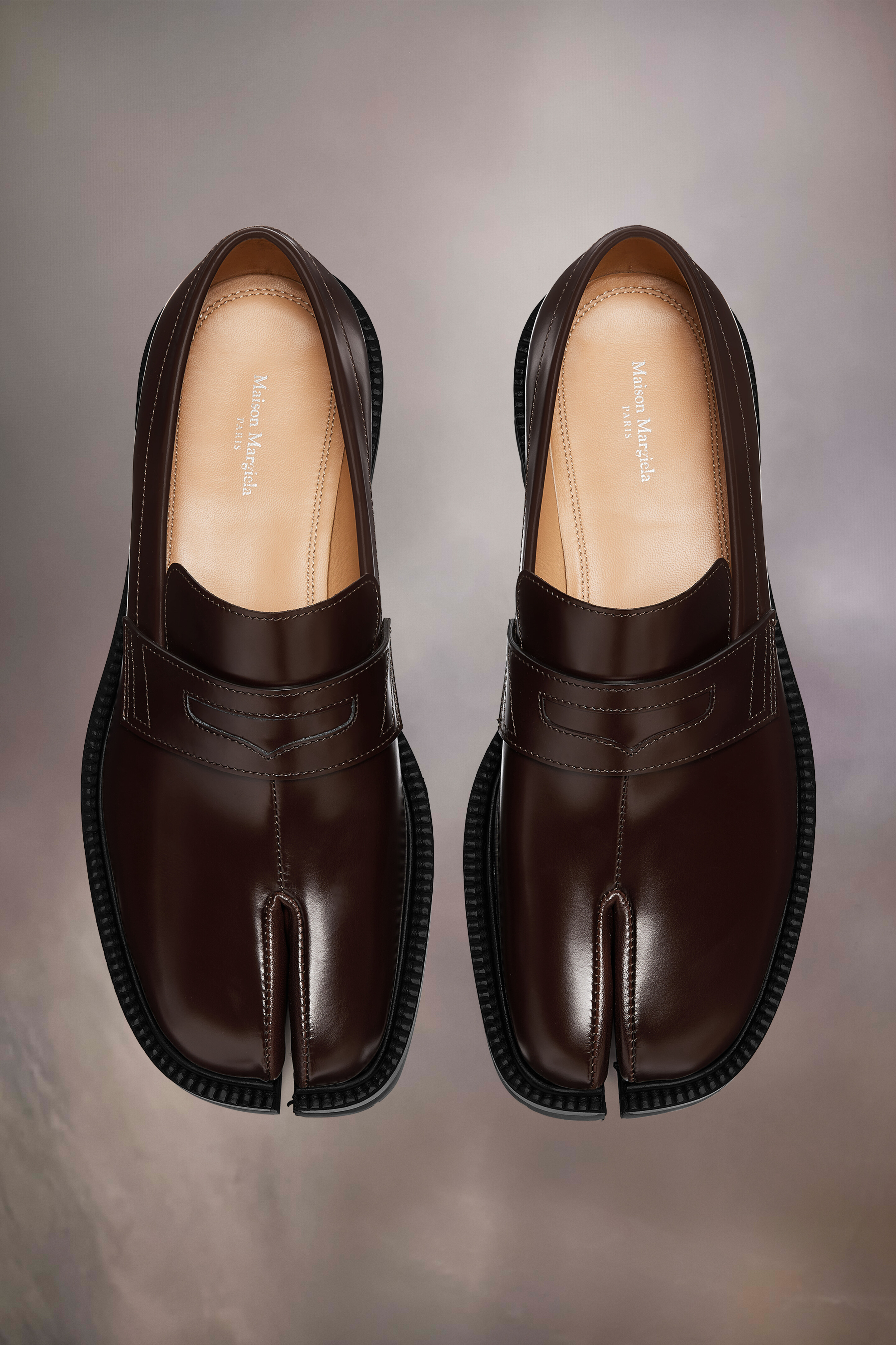 Mocassins Tabi en cuir de veau pour femme Marron