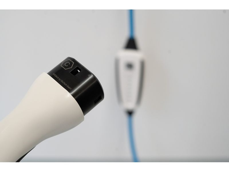 NRGkick Mobile Ladestation Pure 16A 10m Die intelligente Ladeeinheit