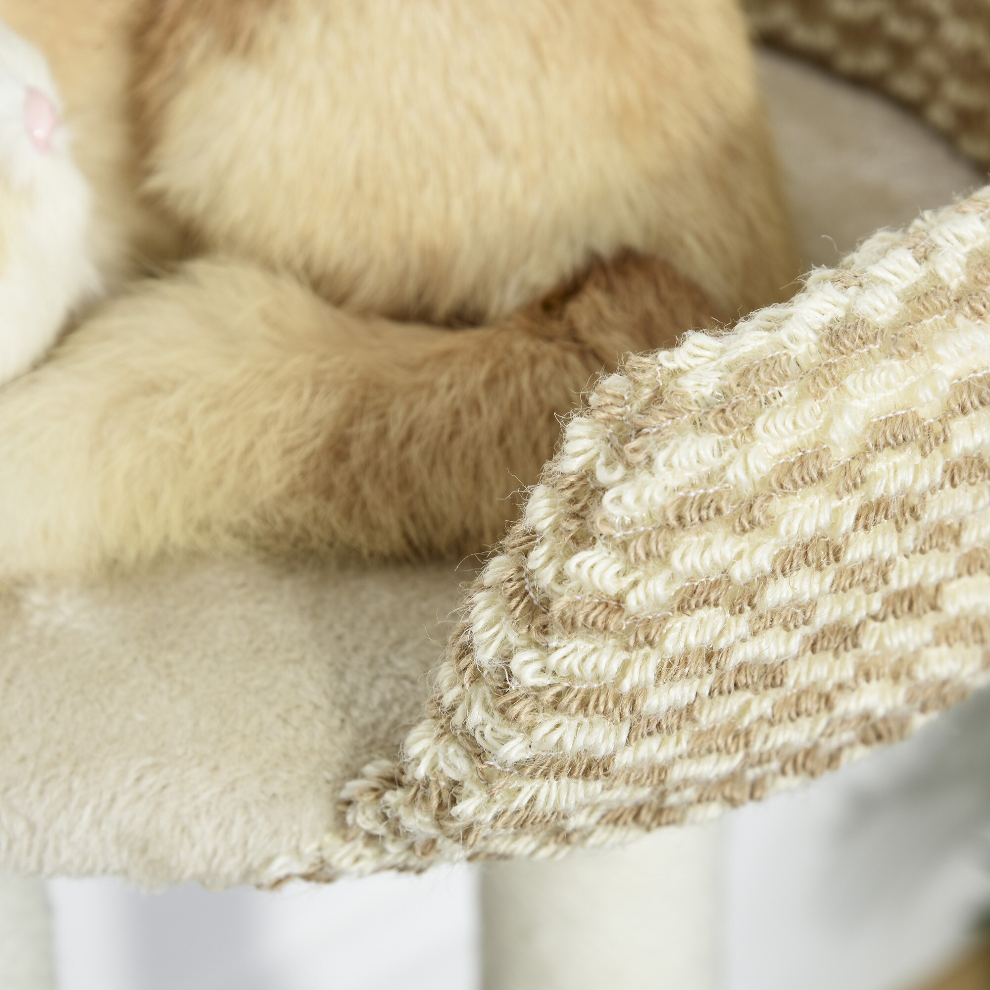 PawHut Katzenbaum mit Kuschelhöhle beige, braun 61 x 41 x 96 cm (BxTxH)