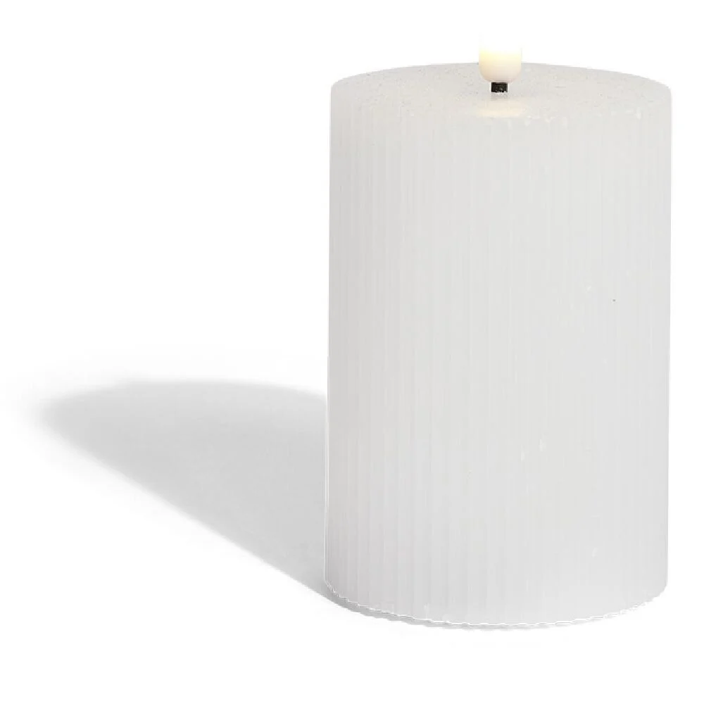 Bougie pilier à LED striée blanc Ø7xH10cm
