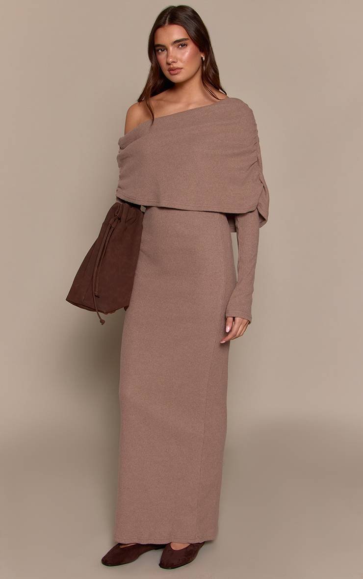 Taupe Robe Longue Bardot Oversize Côtelée Avec Col Rabattu