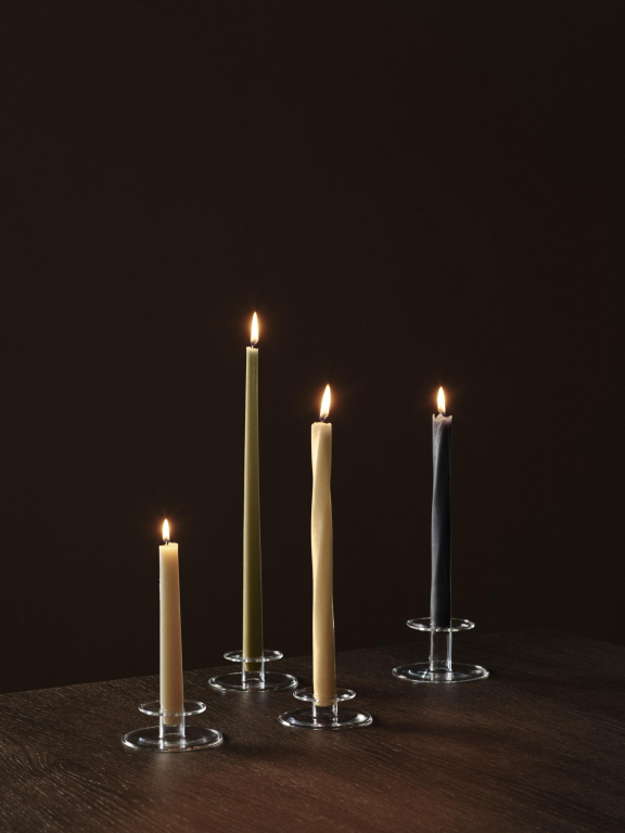 Audo Copenhagen Spire Smooth Tapered kaarsen H38 set van 6 Ivory