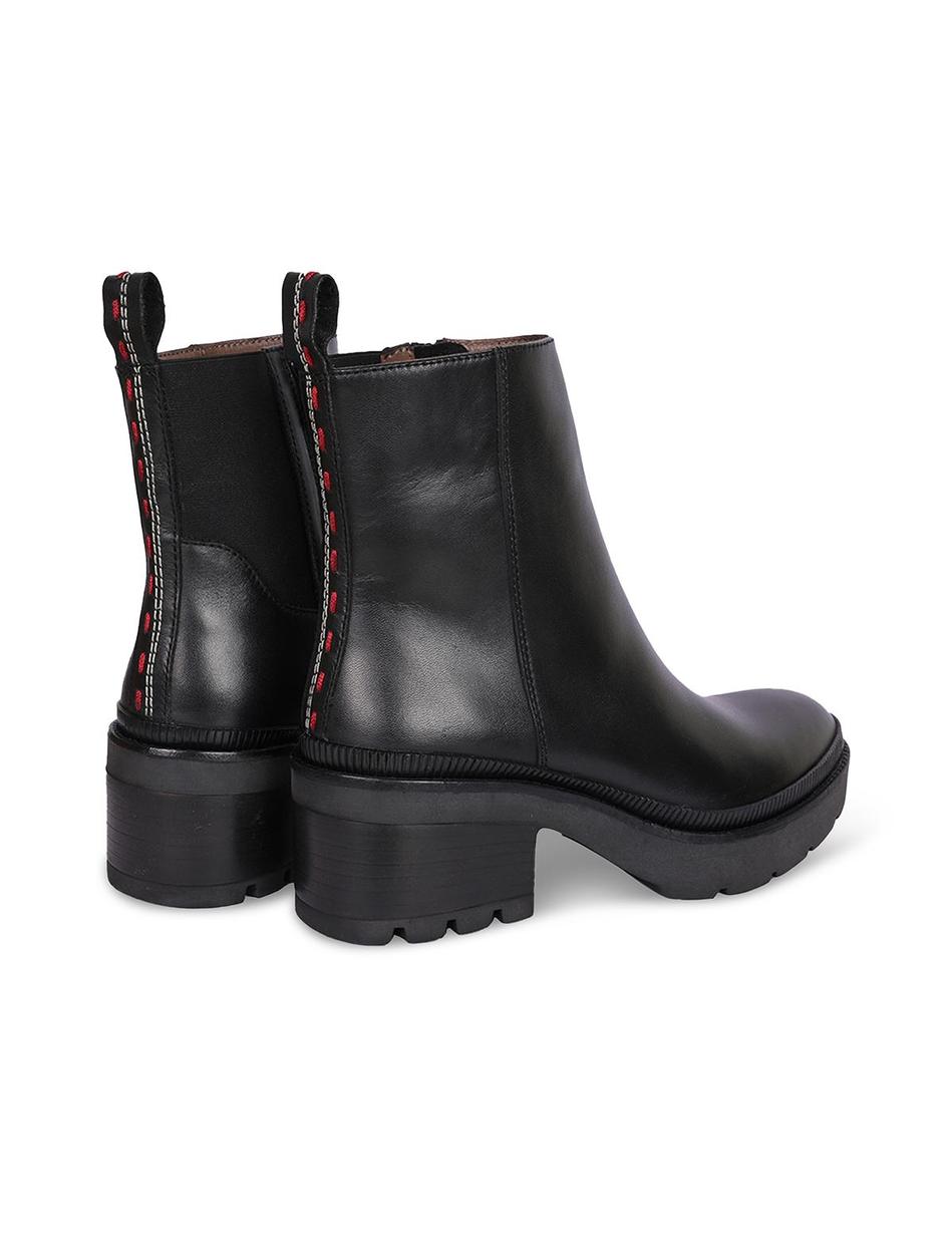 STIEFELETTE NERINA