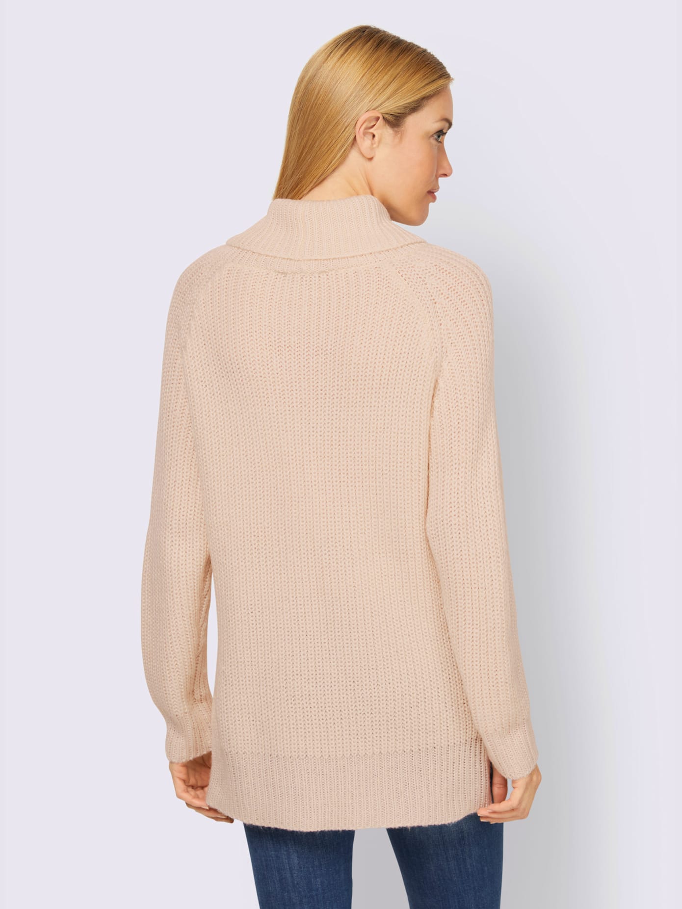 Pull motif maille moderne