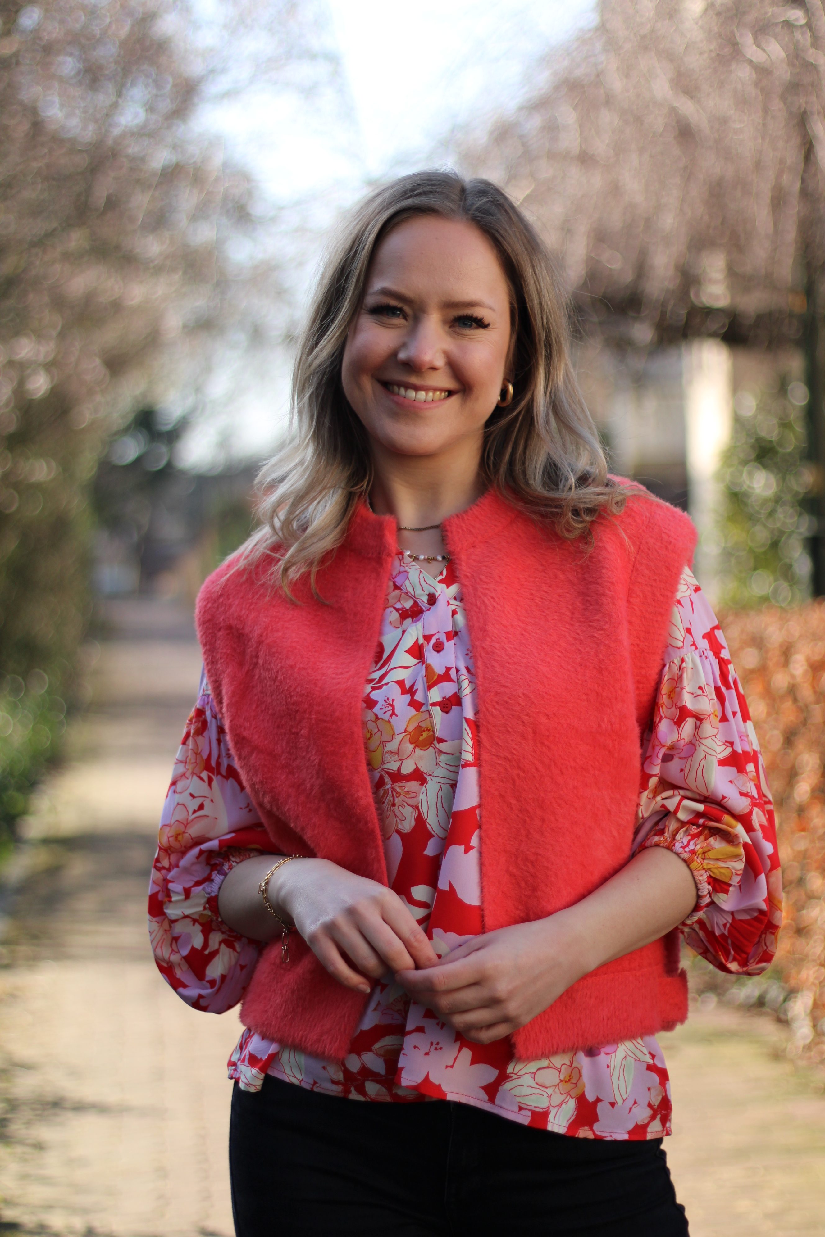 Culture - Audrey Bello Blouse - Red/Pink Flower