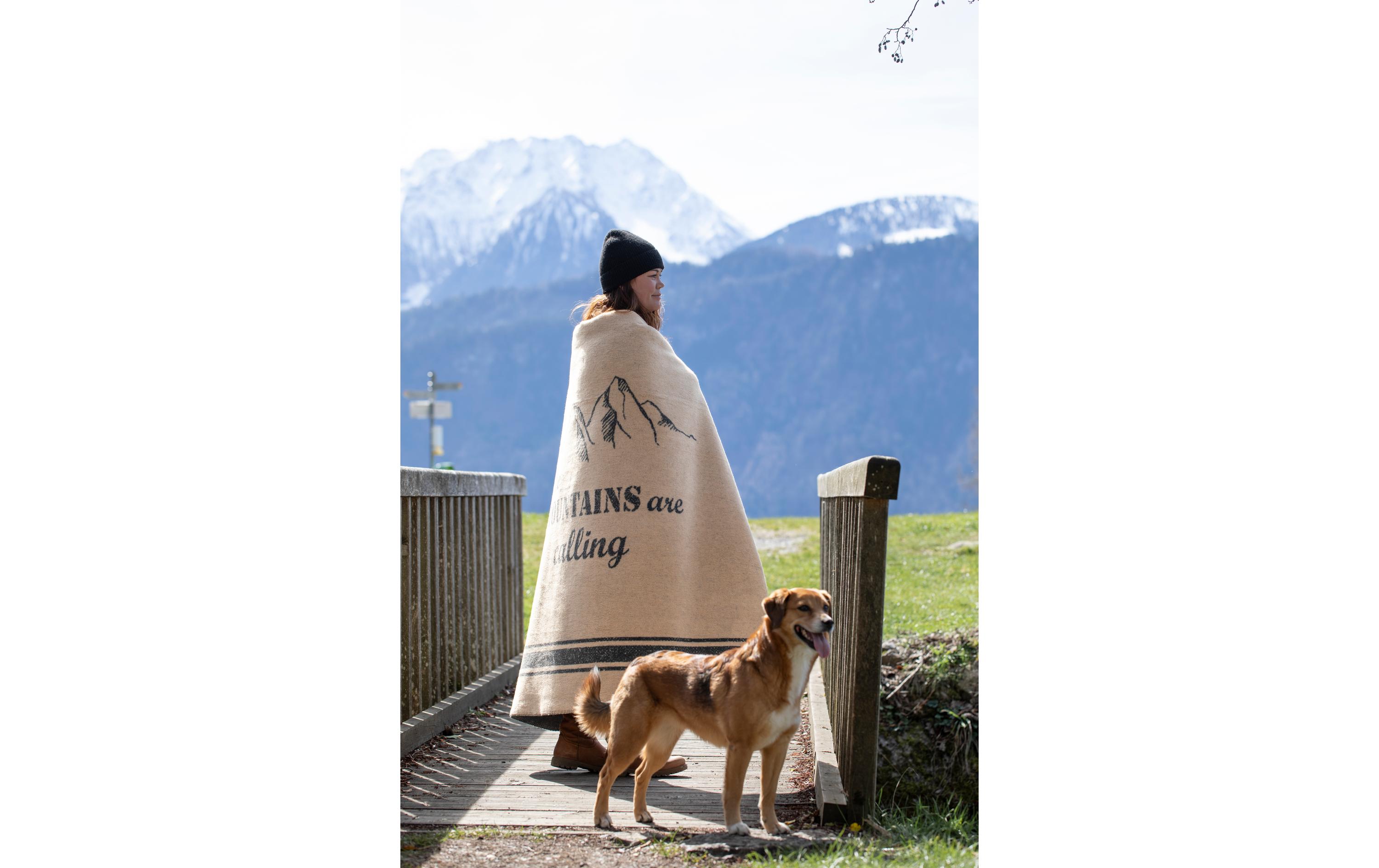Decke Savona Moutains Calling 150 x 200 cm, NatureWeiche Wohndecke
