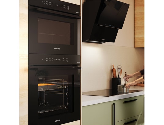 SAMSUNG - Four encastrable pyrolyse NV7B4430ZAB Twin convection, 76 litres, Wifi