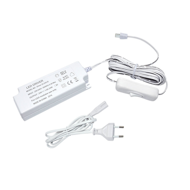 Conducteur Fidalgo IP20 24W H.2,4xL.10,5xl.4cm blanc Goodhome