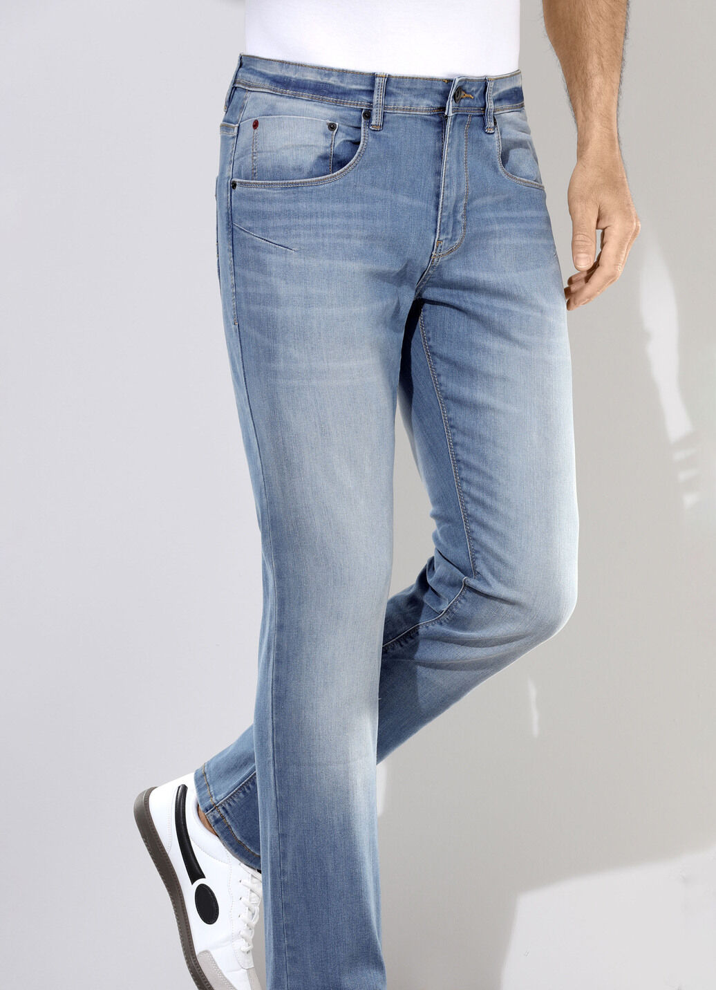 Jeans in 3 Farben
